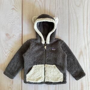Patagonia Baby Toddler 2T Furry Friends Fleece Hoodie Toddler Bear Cub Ears